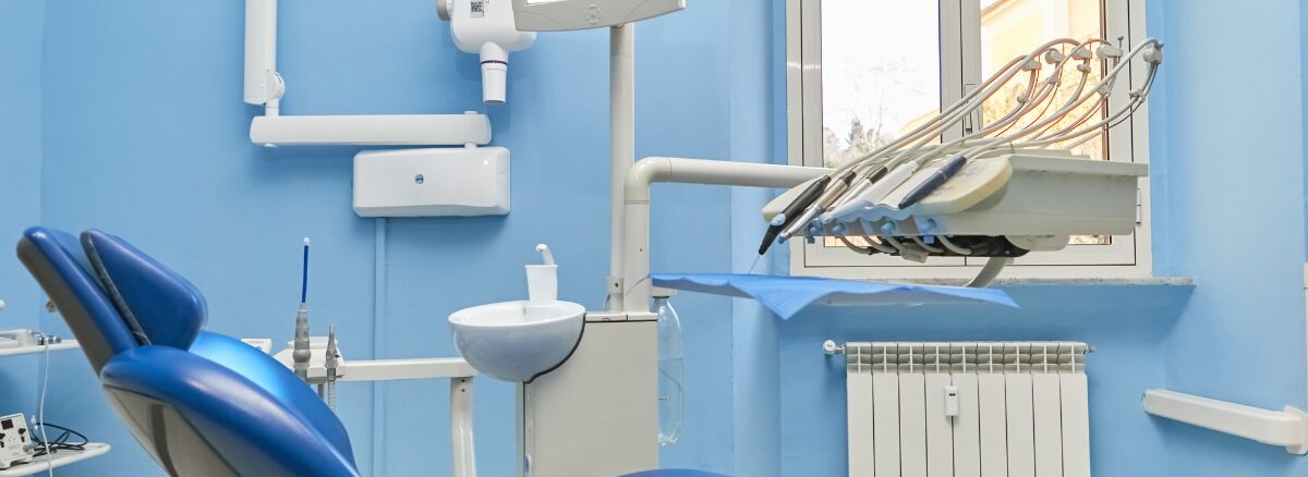 poltrona2 studio odontoiatrico scarozza dentista roma san giovanni roma cure dentali manzoni